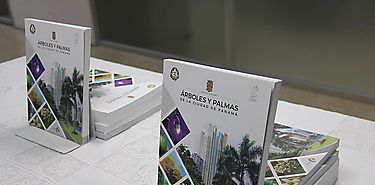 Presentan libro rboles plantas de la ciudad de Panam