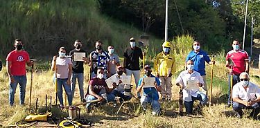 Bomberos forma sobre incendios de masa vegetal en San Miguelito