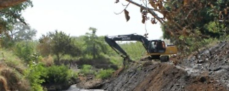 Con dragado de ro Parita arranca el plan de sequa 2016 en Herrera