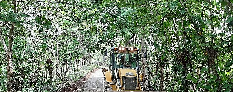 Inician trabajos en Caminos de Produccin en el corregimiento de La Estrella en Bugaba