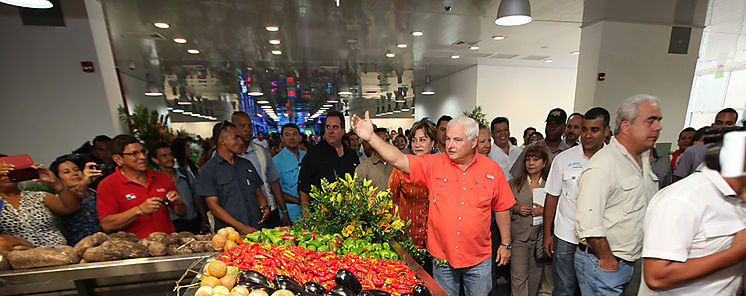 Ricardo Martinelli Yo s cumplo lo que prometo hoy